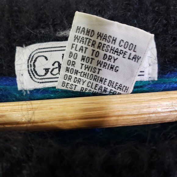 Vintage Gallagher Large Blue/Purple Geometric Cozy, Fuzzy, Knit Sweater GUC - Picture 5 of 8